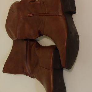 Brown boots